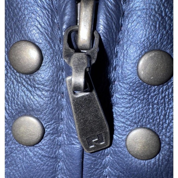 The VTG Chic 90S Women's Peter‎ Nygard Genius Leather/Knit Embellished Jacket - Picture 4 of 6